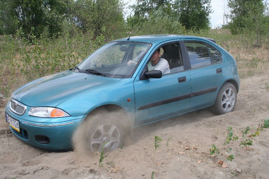 Rover 214i
