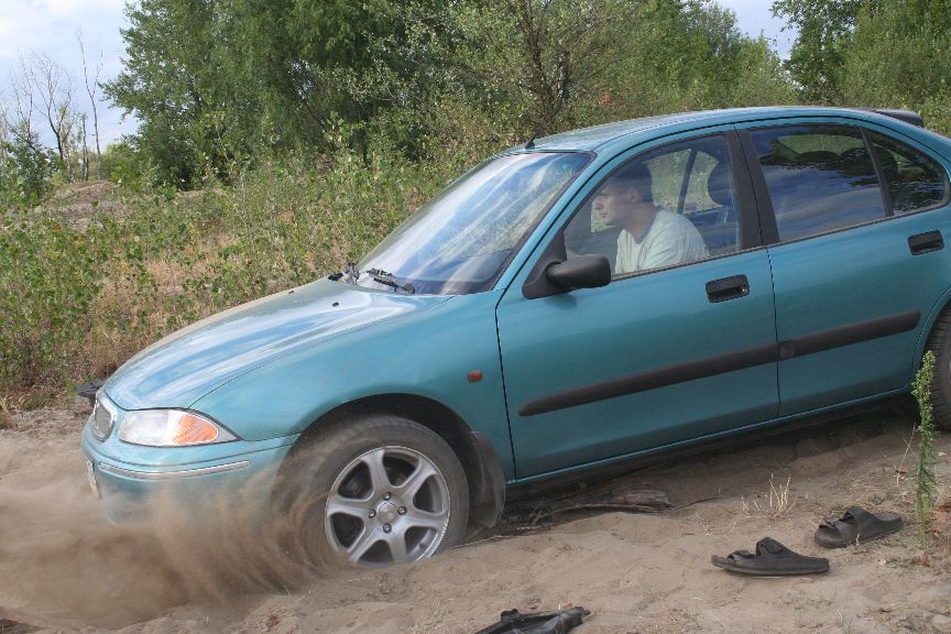 Rover 214i
