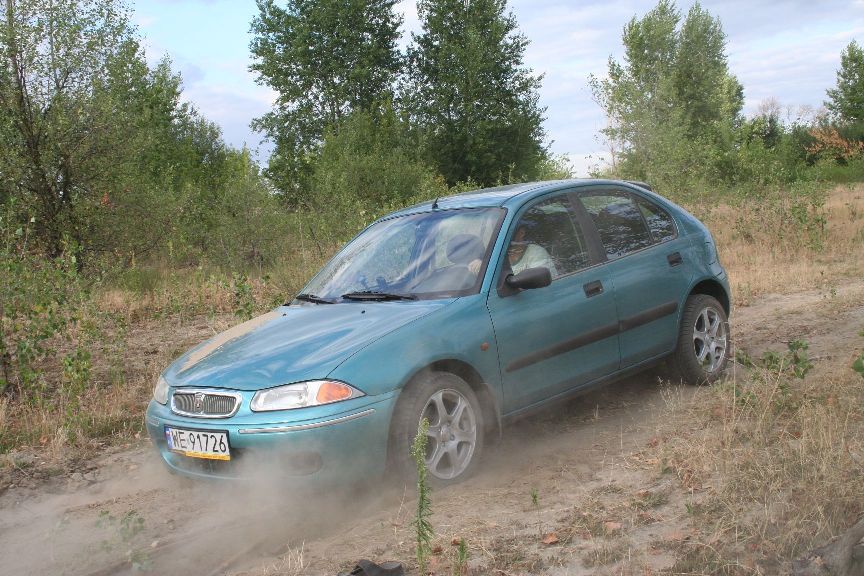 Rover 214i