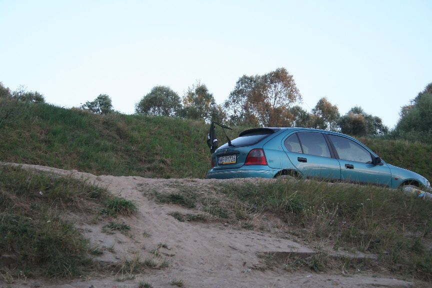 Rover 214i