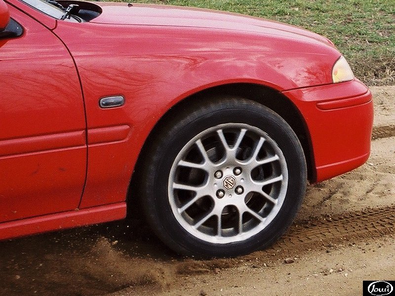 Test MG ZS