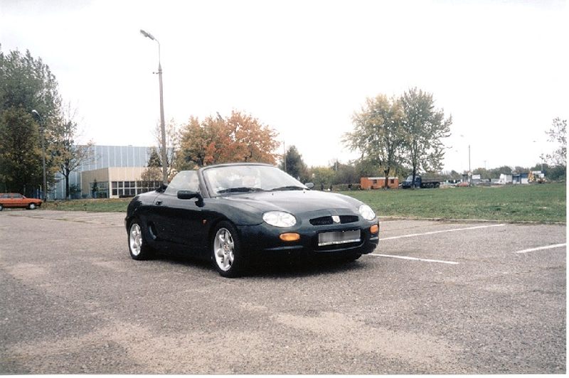 2002 10 Soczewka