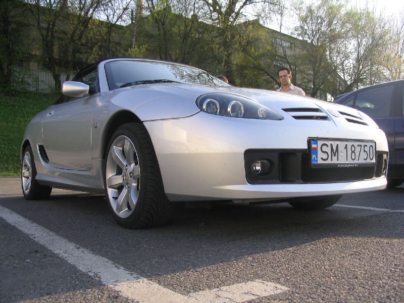 MG TF