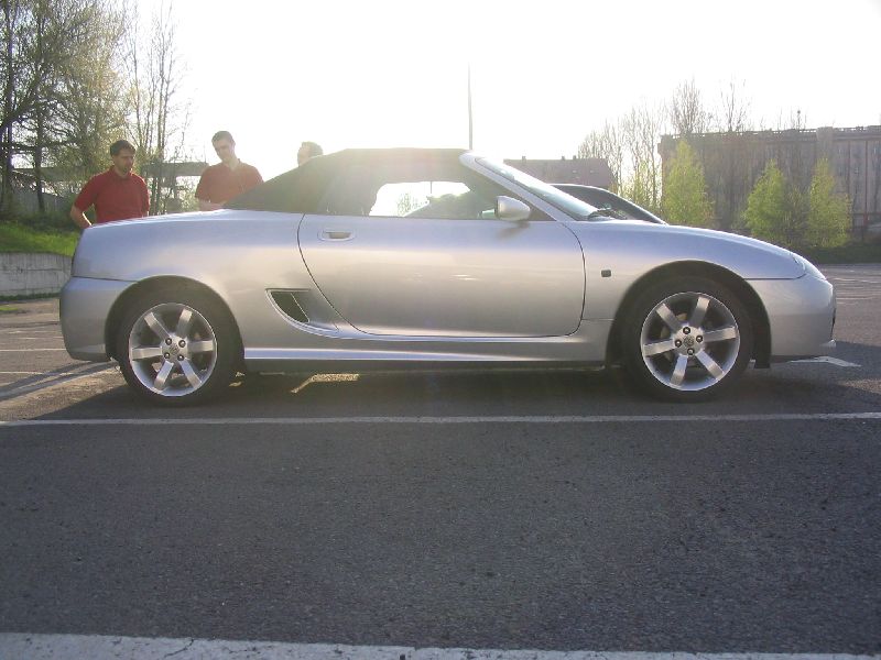 MG TF