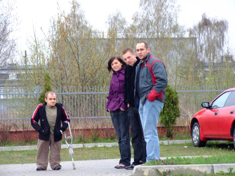 sqad Tuńka zdjęcie robi