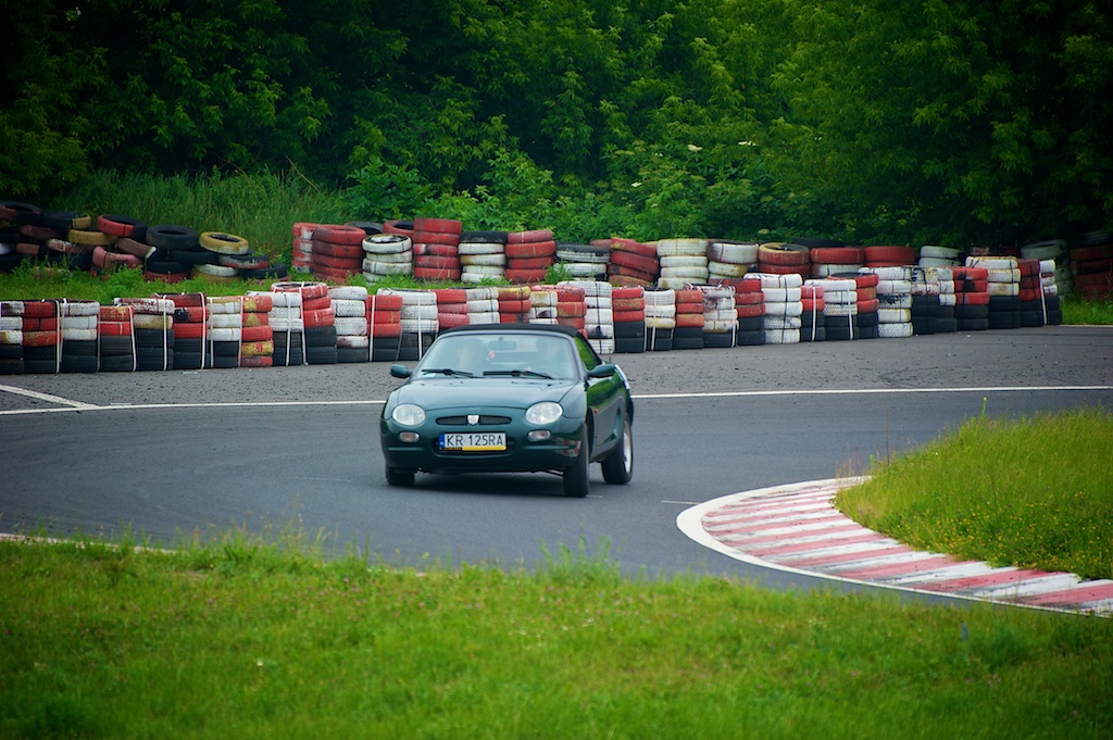 2011061012-58-18