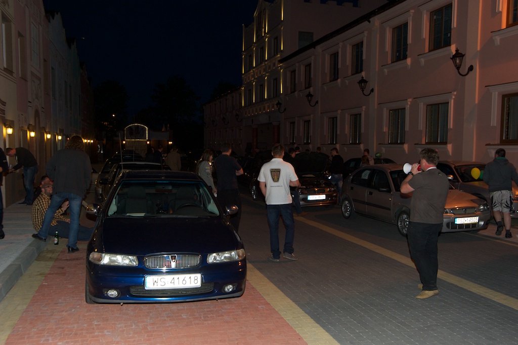2012052521-11-22